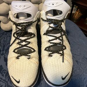 Nike LeBron 18 Kniposite 2.0 Cream and Black Sneaker Size 12/EU 46
